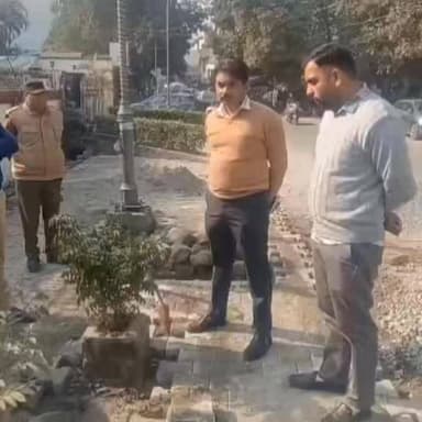 यमुनानगर बड़ी खबर नगर। निगम का निरीक्षण का ‘महायज्ञ’: टाइलें उखड़ीं, सच्चाई निकली रेत के नीचे से वो भी हल्की।। #highligh...