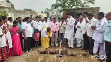 ಶೋರಾಪುರ: ರುಕ್ಮಾಪುರ ಗ್ರಾಮದಲ್ಲಿ ಆರೋಗ್ಯ ಕ್ಷೇಮ ಕೇಂದ್ರ ನಿರ್ಮಾಣಕ್ಕೆ ಶಾಸಕ ರಾಜಾ ವೇಣುಗೋಪಾಲ ನಾಯಕ ಚಾಲನೆ