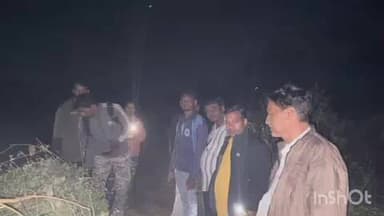 तिवसा: शिरजगाव मोझरी शेत शिवारात बिबट्याचे दर्शन मोझरी येथील कोळवन शेत शिवारात बिबट्याची दहशत