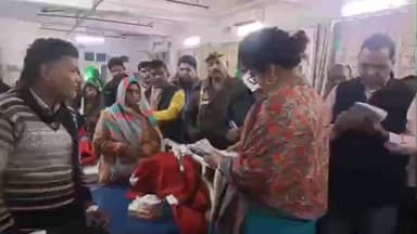 महोबा: जिला अस्पताल के निरीक्षण में अव्यवस्थाएं उजागर, डीएम ने साफ-सफाई और व्यवस्था सुधारने के दिए कड़े निर्देश