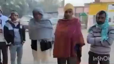 सिकंदराराऊ: कासगंज रोड पर ट्रेलर की टक्कर से एक बाइक सवार युवक की हुई मौत, एक घायल, पुलिस ने शव भेजा पोस्टमार्टम के लिए