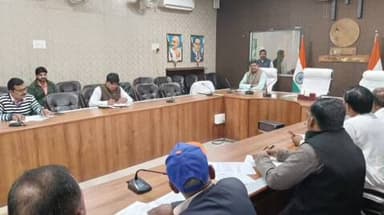 सुल्तानपुर: एसआईआर अभियान: एडीएम की अध्यक्षता में राजनीतिक दलों के बूथ लेवल एजेंटों के साथ बैठक, 96 प्रतिशत कार्य पूरा