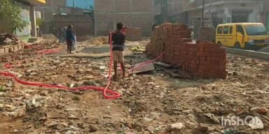 खुसरूपुर: खुसरूपुर के लोहरा गबरा में भेंडर जॉन का निर्माण कराया जा रहा है