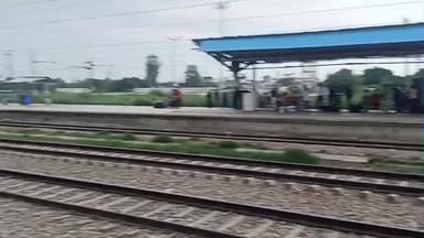 नजीबाबाद: देहरादून स्टेशन पर लोको पिट साइडिंग कार्य के कारण रेलवे दो दिन तक कई ट्रेनों को नजीबाबाद और लक्सर तक संचालित करेगा