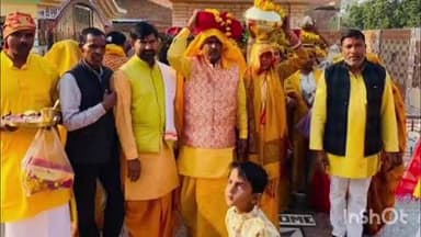 भोगनीपुर: संजय नगर पुखरायां में श्रीमद् भागवत कथा के शुभारंभ पर निकाली गई कलश यात्रा