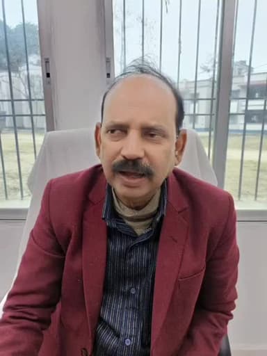 नानपुर: नानपुर बीडीओ आबिद हुसैन का हार्ट अटैक से निधन, क्षेत्र में शोक