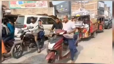 #मोहम्मदाबाद #तहसील #गोलंबर के पास #सड़क की दैनिय दशा #उजागर हो रही है... #प्रशासन को ध्यान देना चाहिए Anand Rai Piyush ...