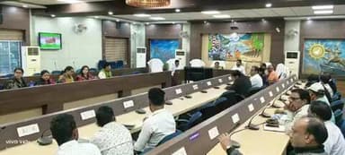 ଆଠମଲ୍ଲିକ: ଜିଲ୍ଲା ସ୍ତରୀୟ ଧାନ କ୍ରୟ ସମିତି ବୈଠକ ଅନୁଷ୍ଠିତ, ସାମିଲ ହେଲେ ଆଠମଲ୍ଲିକ ବ୍ଲକ ଅଧିକାରୀ