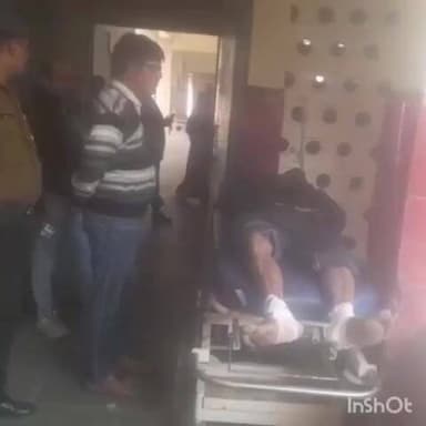 ऊंचाहार: अरखा गाँव के निकट ट्रैक्टर-ट्राली की टक्कर से बाइक सवार दो लोग घायल, एक को किया गया रेफर