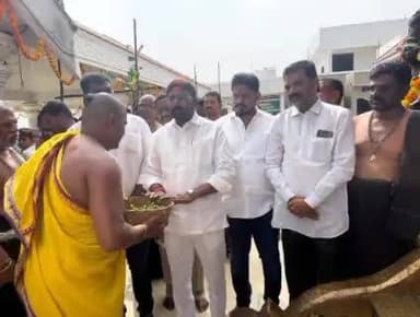 ధర్మవరంలో అయ్యప్ప స్వామి లక్షార్చన పూజలో పాల్గొన్న బీజేపీ నేత హరీష్ బాబు