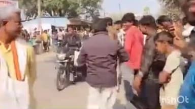 तरैया: तरैया बाजार में अतिक्रमण पर प्रशासन का बुलडोजर चला