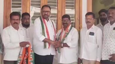 నిర్మల్: సారంగాపూర్ మండల కేంద్రంలో చెందిన మాజీ ఎంపిటిసి బీజేపీ నాయకులు నియోజకవర్గ ఇన్చార్జ్ శ్రీహరరావు సమక్షంలో కాంగ్రెస్లో చేరిక