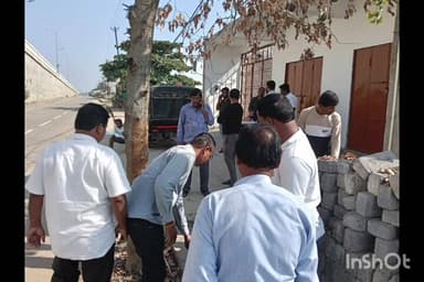 ଆଠମଲ୍ଲିକ: ପୂର୍ତ୍ତ ବିଭାଗ ଡାକ ବଙ୍ଗଳା ନିର୍ମାଣ ପାଇଁ ଜମି ଚିହ୍ନଟ କଲା ତହସିଲ ପ୍ରଶାସନ
ଅନୁଗୋଳ ଜିଲ୍ଲା କିଶୋରନଗର ବ୍ଲକ ବଇଣ୍ଡା ଠାରେ ନିର୍ମାଣ ହେବ