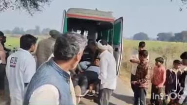 औरैया: फफूंद क्षेत्र के दखलीपुर गांव के पास तेज रफ़्तार ऑटो पलटने से चार लोग हुए घायल