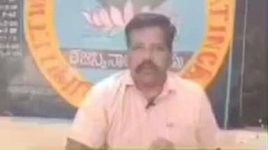 దర్శి: దొనకొండ జిల్లా పరిషత్ ఉన్నత పాఠశాలలో విద్యార్థులకు చక్కటి బోధనా అందిస్తున్నట్లు తెలిపిన హెచ్ఎం రామాంజనేయులు