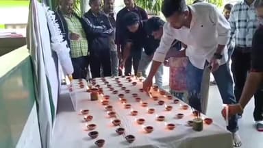 সোণাৰি: চফ্ৰাইত চমিৰ টি ফেক্টৰীৰ বৰ্ষপুতি অনুষ্ঠানত প্ৰাণৰ শিল্পী জুবিন গাৰ্গলৈ জনালে ৰাজহুৱা শ্ৰদ্ধাঞ্জলি