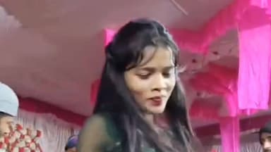 जहानाबाद पिस्टल के साथ नर्तकी का वीडियो वायरल हथियार के साथ डांस करती देखी नर्तकी।
#BiharNews #news #tranding #teja...