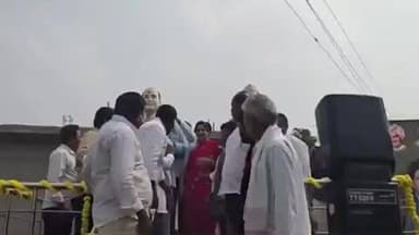 దర్శి: తాళ్లూరులో డాక్టర్ బి.ఆర్ అంబేద్కర్ విగ్రహానికి ఘన నివాళులర్పించిన దర్శి టిడిపి ఇన్చార్జి డాక్టర్ గొట్టిపాటి లక్ష్మి