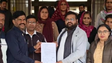 नाथूसरी चौपटा: मांगों को लेकर कर्मचारियों ने चिकित्सा अधिकारी को सौंपा ज्ञापन, सीएम से की शिकायत