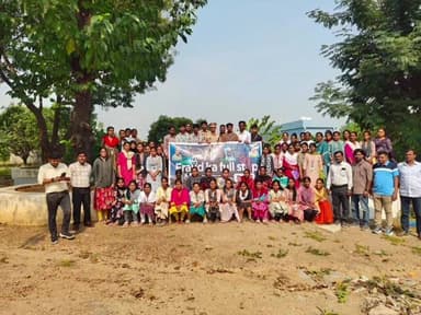 బోయిన్పల్లి: వ్యక్తిగత సమాచారం సామాజిక మాధ్యమాల ద్వారా ఇతరులతో పంచుకోవద్దు: ఎస్సై జునైద్