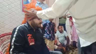 अंजड़: करणी सेना अध्यक्ष जीवन सिंह शेरपुर की यात्रा अंजड़ पहुंची, 21 सूत्रीय मांगों पर समर्थन मांगा, साफा बांधकर स्वागत किया