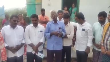 శింగనమల: ఎల్లుట్ల గ్రామంలో అప్పుల బాధ మృతి చెందిన రైతు కుటుంబాన్ని ప్రభుత్వమే ఆదుకోవాలని సిపిఎం జిల్లా కార్యదర్శి నల్లప్ప డిమాండ్