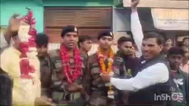 बिंदकी: रोशनपुर में लगभग 7 माह की ट्रेनिंग पूरी कर पहुंचे दो अग्नि वीर सैनिक, भारत माता के जयकारों के साथ किया गया स्वागत