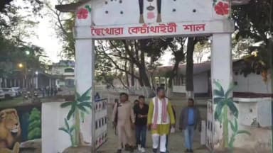 ডুমডুমা: ঐতিহাসিক ছৈখোৱা ধলাৰ কেঁচা খাইটী গোসাঁনী আই শালত বাবু পূজাৰ প্ৰস্তুতিৰ বুজ লয় বিধায়ক বলীন চেতিয়াই