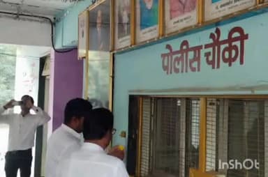 वरोरा: वरोरा बसस्थानकावर महापरिनिर्वाण दिनानिमित्त डॉ. बाबासाहेब आंबेडकर यांना विन्रम अभिवादन