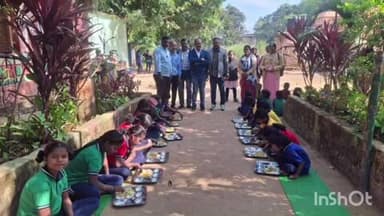 ନବରଙ୍ଗପୁର ପୋଲିସ ଷ୍ଟେସନ: ଜବାଗୁଡା ପ୍ରାଥମିକ ବିଦ୍ୟାଳୟ କୁ ଅଚାନକ ପରିଦର୍ଶନ କଲେ ଜିଲ୍ଲା ପ୍ରଶାସନ ପକ୍ଷରୁ ଏକ ଟିମ