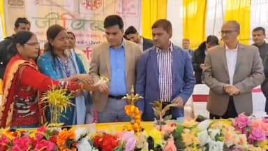 जहानाबाद गांधी मैदान रोजगार मेला का हुआ आयोजन सैकड़ों युवा व युवतियों ने लिया भाग।
#BiharNews #news #tranding #tejas...