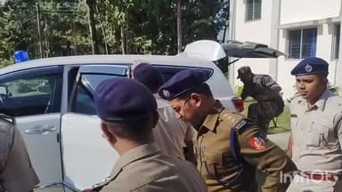 আলিপুরদুয়ার ১: দায়িত্ব নিয়েই সোনাপুর সহ বিভিন্ন থানা পরিদর্শনে নতুন পুলিস সুপার,জেলাবাসীর সহযোগিতা চেয়ে দিলেন বার্তা