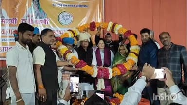 सुजानगढ़: सुजानगढ़ के रणधीसर में नव सृजित ग्राम पंचायत बोथीयाबास का स्वागत, पूर्व विधायक का भी स्वागत किया गया