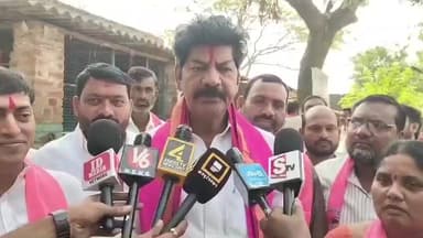 మహబూబాబాద్: బీఆర్ఎస్ సర్పంచ్ అభ్యర్థులను బెదిరిస్తే సహించేది లేదు:అర్పణపల్లి ప్రచారంలో మహబూబాబాద్ మాజీ ఎమ్మెల్యే శంకర్ నాయక్