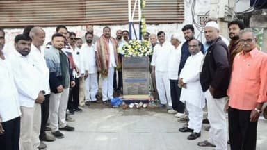 ఇబ్రహీంపట్నం: లింగోజిగూడ డివిజన్లో 34 లక్షల వ్యయంతో నిర్మించిన సీసీ రోడ్డును ప్రారంభించిన కార్పొరేటర్ ధర్పల్లి రాజశేఖర్ రెడ్డి