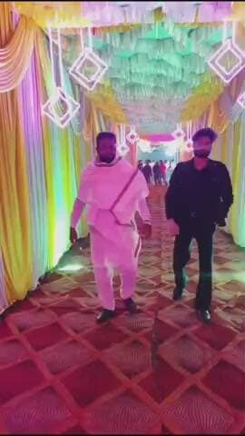 हुसैनाबाद में आसिफ भाई की शादी में शामिल हुए ।