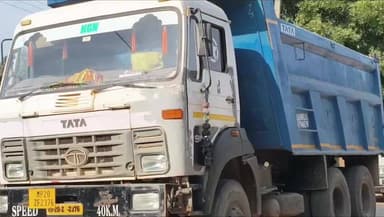 छतरपुर नगर: किराए पर लिए डंपर को आरोपियों ने कई जगह बेचा, सिविल लाइन पुलिस ने मंडला से किया ज़ब्त