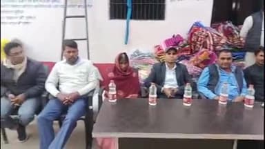 सिलाव: सिलाव के नानंद गांव में शिक्षक अनिल कुमार की पुण्यतिथि पर कंबल बांटे गए