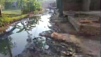 जसवंतनगर: नगला छंद में टूटी सड़क से ग्रामीणों की मुश्किलें बढ़ीं, स्थानीय प्रशासन से समस्या निस्तारण क़ो मांग की। #jansamasya