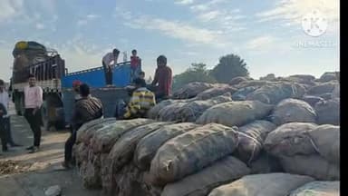 पाली: NH-44 स्थित बंगरिया के पास आलू से भरा ट्रक अनियंत्रित होकर पलटा, चालक घायल होकर इलाज के लिए भेजा गया