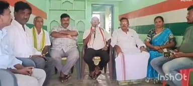 ఇల్లందు: గ్రామపంచాయతీ ఎన్నికల్లో BRS కు ఓటమి భయం పట్టుకుందని ఎద్దేవా చేసిన కాంగ్రెస్ నాయకులు