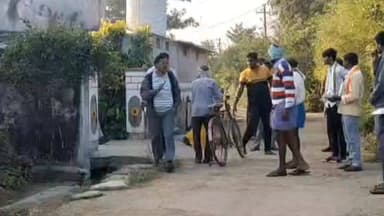 రేగొండ: కాంగ్రెస్ పార్టీ అభ్యర్థులు గెలిస్తేనే గ్రామాల్లో అభివృద్ధి సాధ్యం : పట్టణ వర్కింగ్ ప్రెసిడెంట్ రాజేందర్