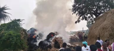 కోదాడ: కూచిపూడిలో రూ. 2 లక్షల గడ్డి దగ్ధం: భారీ నష్టం