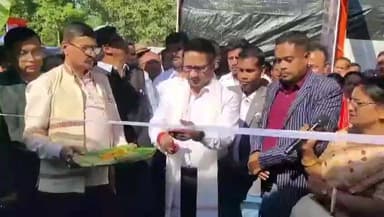 উত্তৰ লক্ষীমপুৰ: হোমেন বৰগোহাঁইৰ ওপজা দিনত আজাদত বিনামূলীয়া গ্ৰন্থমেলা,শুভ উদ্বোধন কৰে'প্ৰতিদিন টাইম'ৰ মুখ্য সম্পাদকে