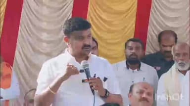 ಮುಳಬಾಗಿಲು: ಕಗ್ಗಿನತ್ತ ಗ್ರಾಮದಲ್ಲಿ ರಸ್ತೆ ಅಭಿವೃದ್ಧಿ ಕಾಮಗಾರಿಗೆ ಗುದ್ದಲಿ ಪೂಜೆ ನೆರವೇರಿಸಿದ ಶಾಸಕ ಸಮೃದ್ಧಿ ಮಂಜುನಾಥ್