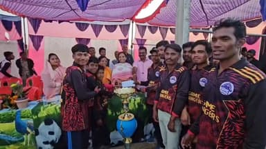 कोंडागांव: कोंडागांव में मसोरा बिलोती पारा प्रीमियर लीग (BPL) का भव्य समापन, विधायक लता उसेंडी रहीं मुख्य अतिथि