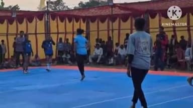 नरहरपुर: ग्राम बनसागर में डे नाइट कबड्डी प्रतियोगिता का रोमांचक दौर, अब 8 दिसंबर को होगा समापन