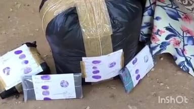 ఖైరతాబాద్: నాంపల్లి రైల్వే స్టేషన్ వద్ద గంజాయి విక్రయిస్తున్న ఇద్దరూ మహిళలను పట్టుకున్న ఎక్సైజ్ ఎస్ టి ఎఫ్ టీం