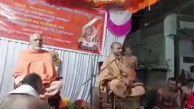 ಗುಳೇದಗುಡ್ಡ: ಪ್ರತಿಯೊಬ್ಬರು ಧರ್ಮ ಜ್ಞಾನದಿಂದ ನಡೆದು ಜೀವನ ಆತ್ಮೋದ್ಧಾರ ಮಾಡಿಕೊಳ್ಳಿ : ಪರ್ವತಿಯಲ್ಲಿ ಉತ್ತರಾದಿಮಠದ ಸತ್ಯಾತ್ಮತೀರ್ಥರು