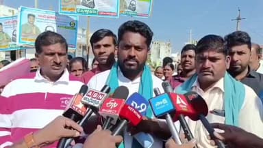 రామారెడ్డి: రామారెడ్డిలో లేడీ పర్స్ గుర్తుకు ఓటు వేసి గెలిపించాలని, కాంగ్రెస్ పార్టీ బలపరిచిన సర్పంచ్ అభ్యర్థి బండి ప్రవీణ్